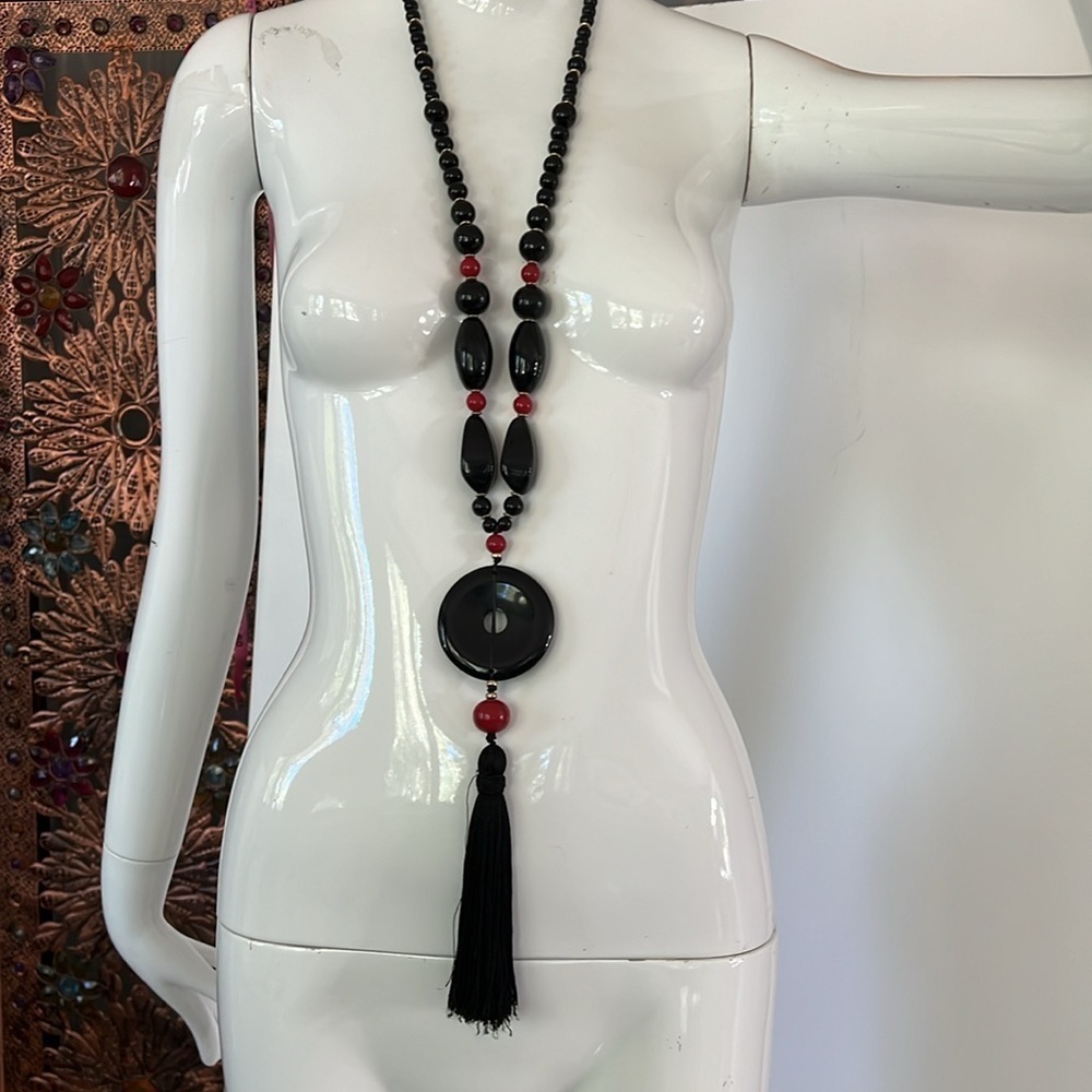 27” Black and Red Lucite w 5” Tassel Asian Inspired Necklace